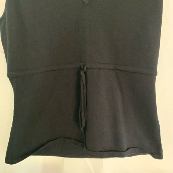 Ice blouse shell black silk tie upfront looks smal - Picture 3 of 6